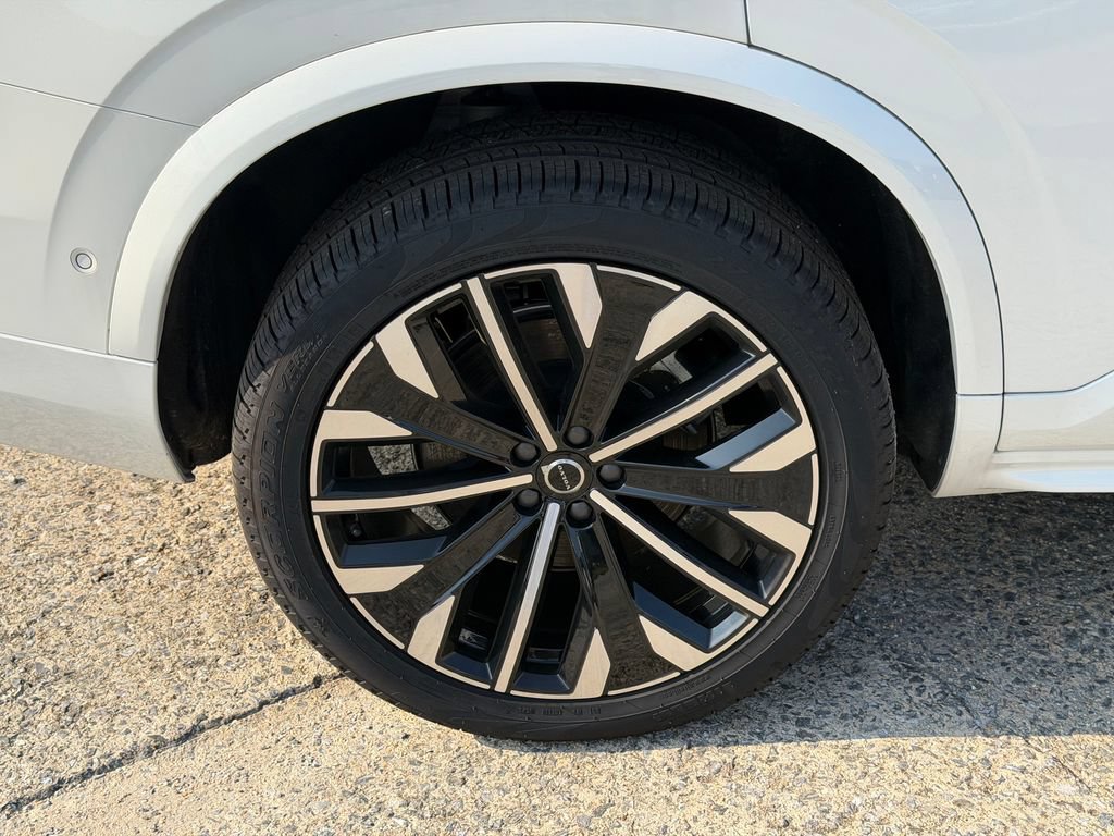 New 2026 Volvo XC90 B6 Ultra AWD/4WD image 6
