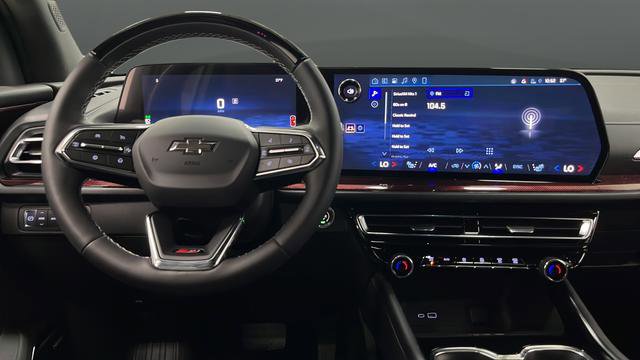 New 2026 Chevrolet Traverse Z71 w/ Enhanced Driving Package image 14