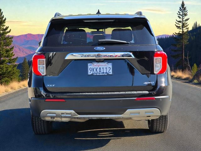 Used 2024 Ford Explorer XLT w/ Equipment Group 202A image 6