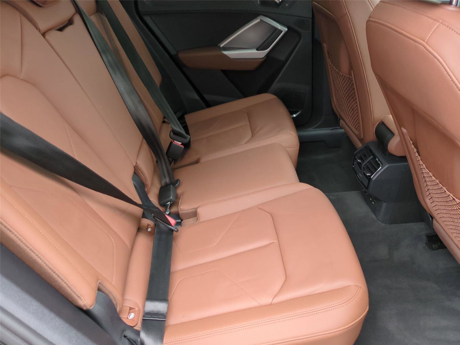 Used 2019 Audi Q3 2.0T Premium Plus w/ Premium Plus Package image 19