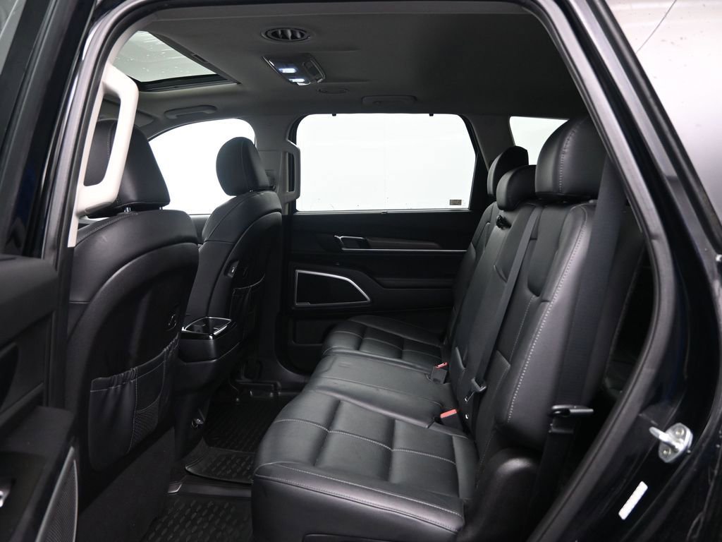 Used 2021 Kia Telluride EX image 30