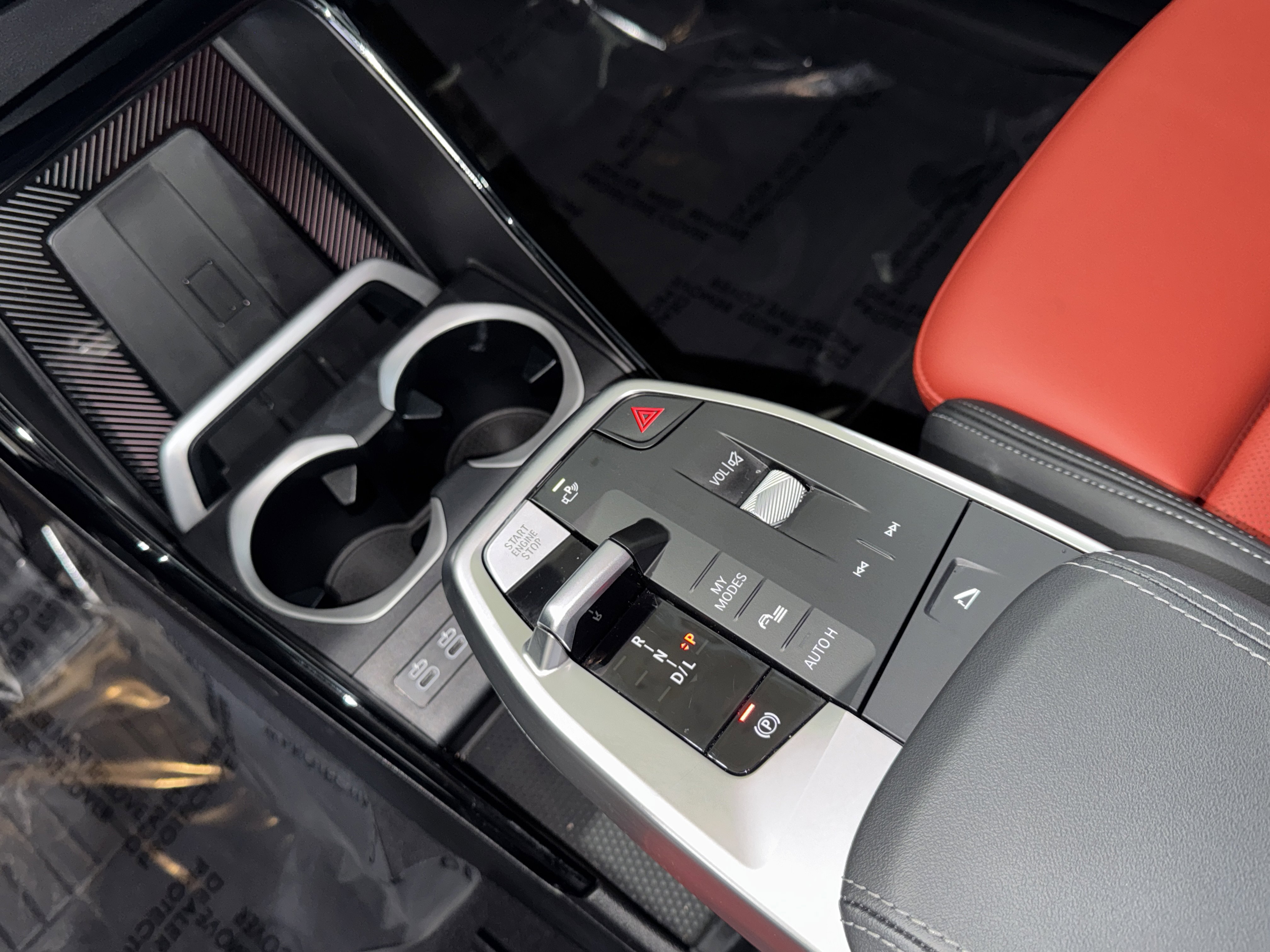 Certified 2025 BMW X1 xDrive28i w/ Premium Package image 29