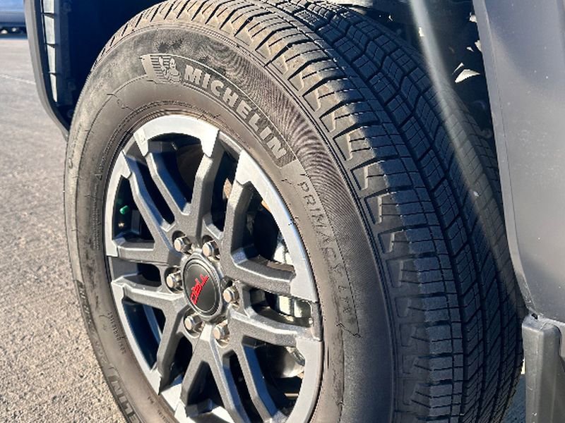 Used 2024 Toyota Tacoma TRD Sport image 10