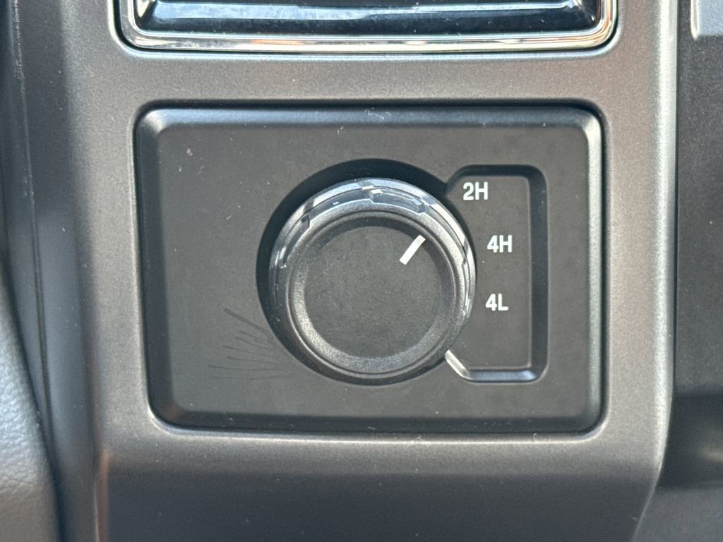 Used 2019 Ford F150 XLT AWD/4WD image 22