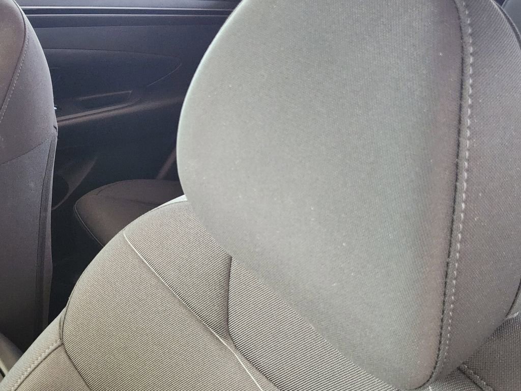 Certified 2023 Hyundai Tucson SE FWD image 15