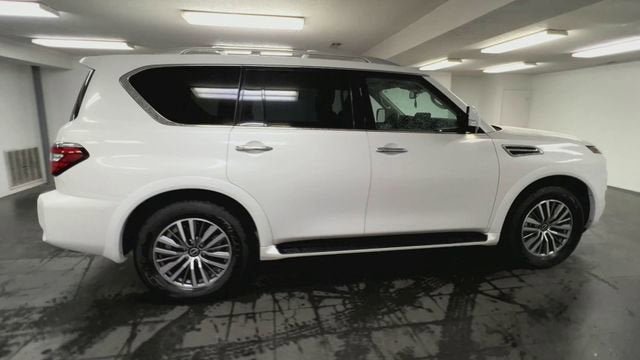 Used 2024 Nissan Armada SL w/ Captain's Chairs Package AWD/4WD image 9