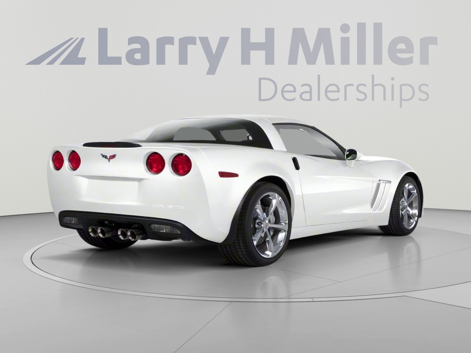 Used 2013 Chevrolet Corvette Grand Sport w/ 4LT Preferred Equipment Group RWD image 2