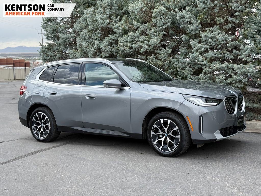 Used 2025 BMW X3 xDrive30i image 12