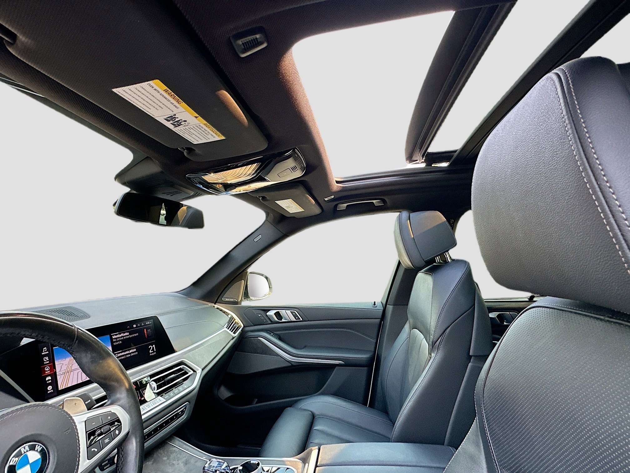 Used 2020 BMW X5 M50i w/ Executive Package image 20