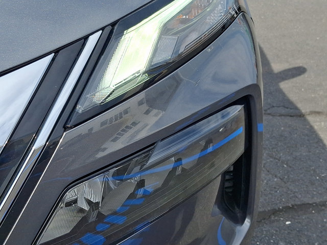 Certified 2023 Nissan Rogue S image 9