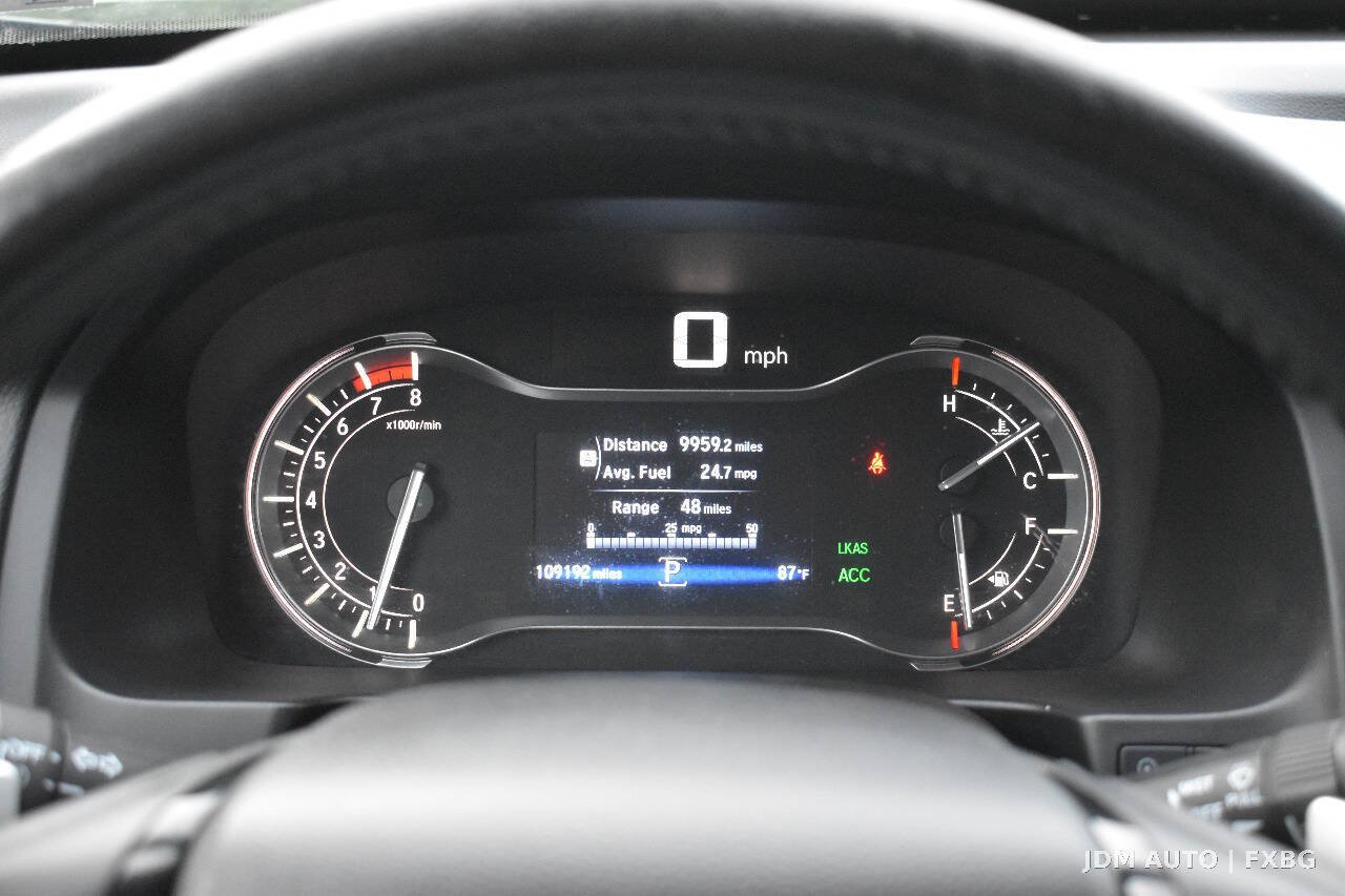 Used 2016 Honda Pilot Touring image 23