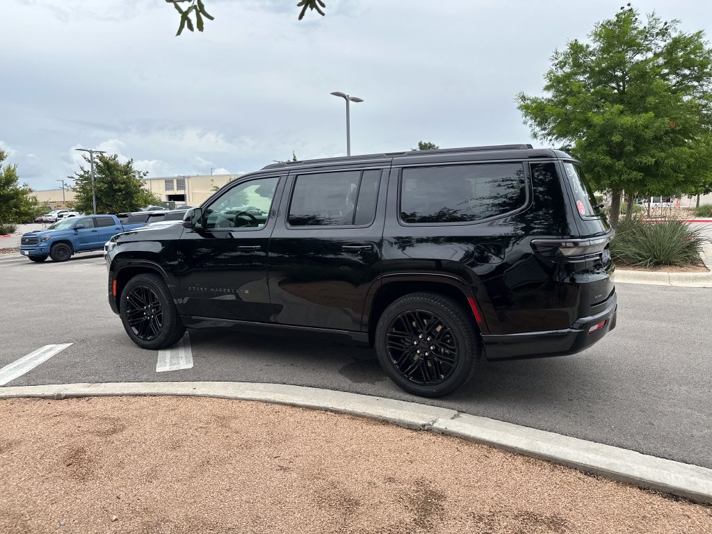 New 2026 Jeep Grand Wagoneer Limited AWD/4WD image 6