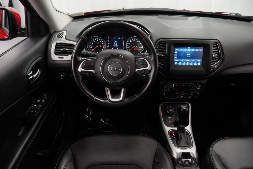 Certified 2020 Jeep Compass Latitude AWD/4WD image 21