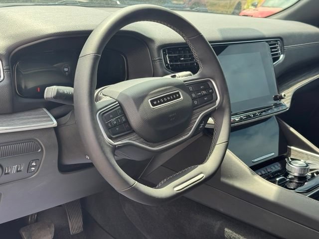 Certified 2022 Jeep Wagoneer Series II AWD/4WD image 14