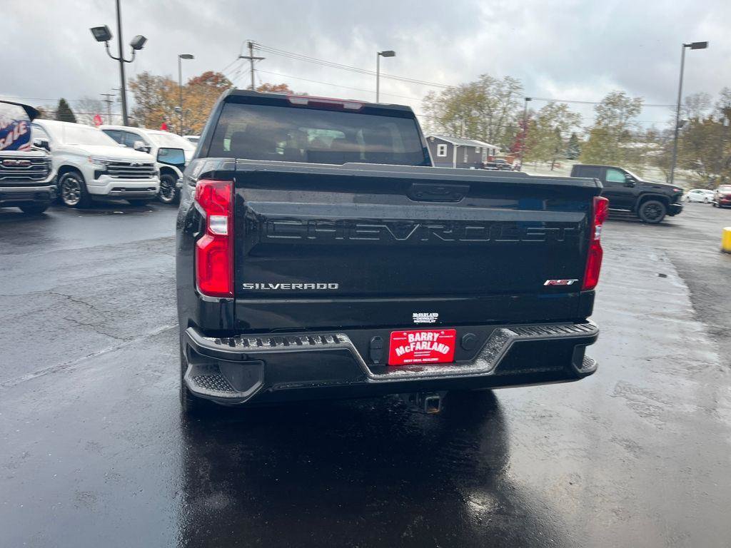 Used 2025 Chevrolet Silverado 1500 RST AWD/4WD image 4