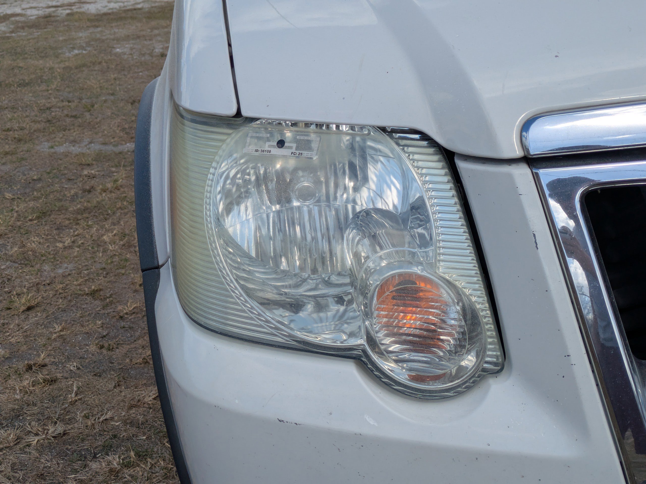 Used 2010 Ford Explorer Sport Trac XLT image 10