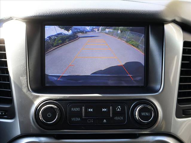 Used 2015 Chevrolet Suburban LTZ AWD/4WD image 17