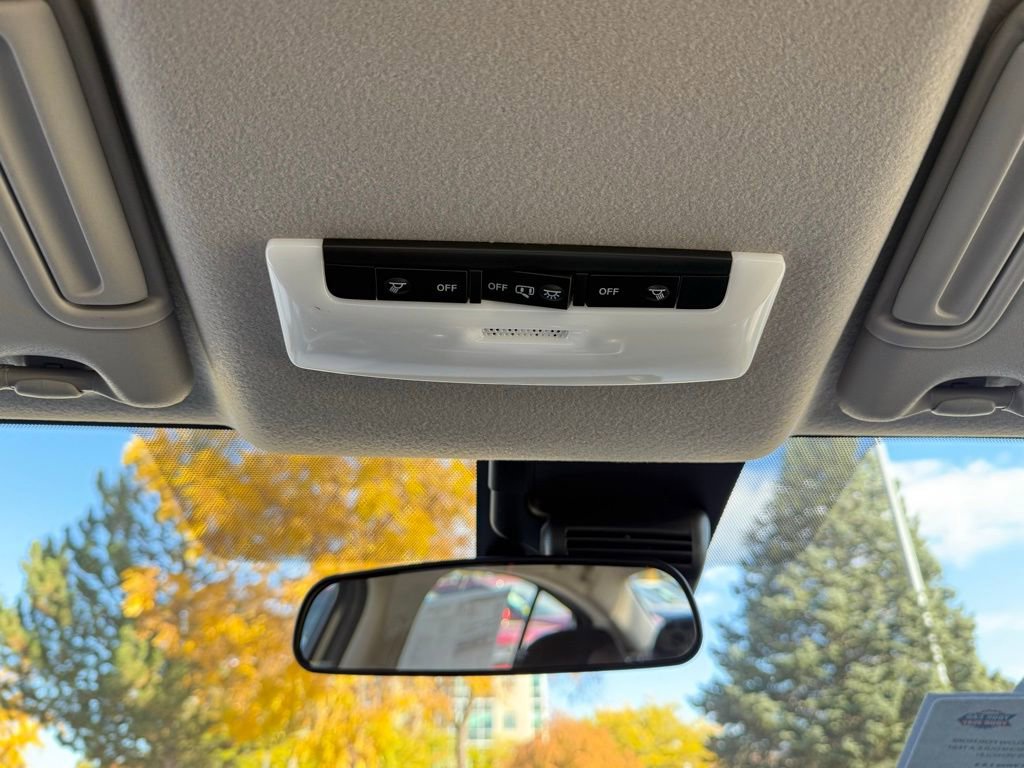 New 2025 Nissan Versa S w/ Trunk Package image 32