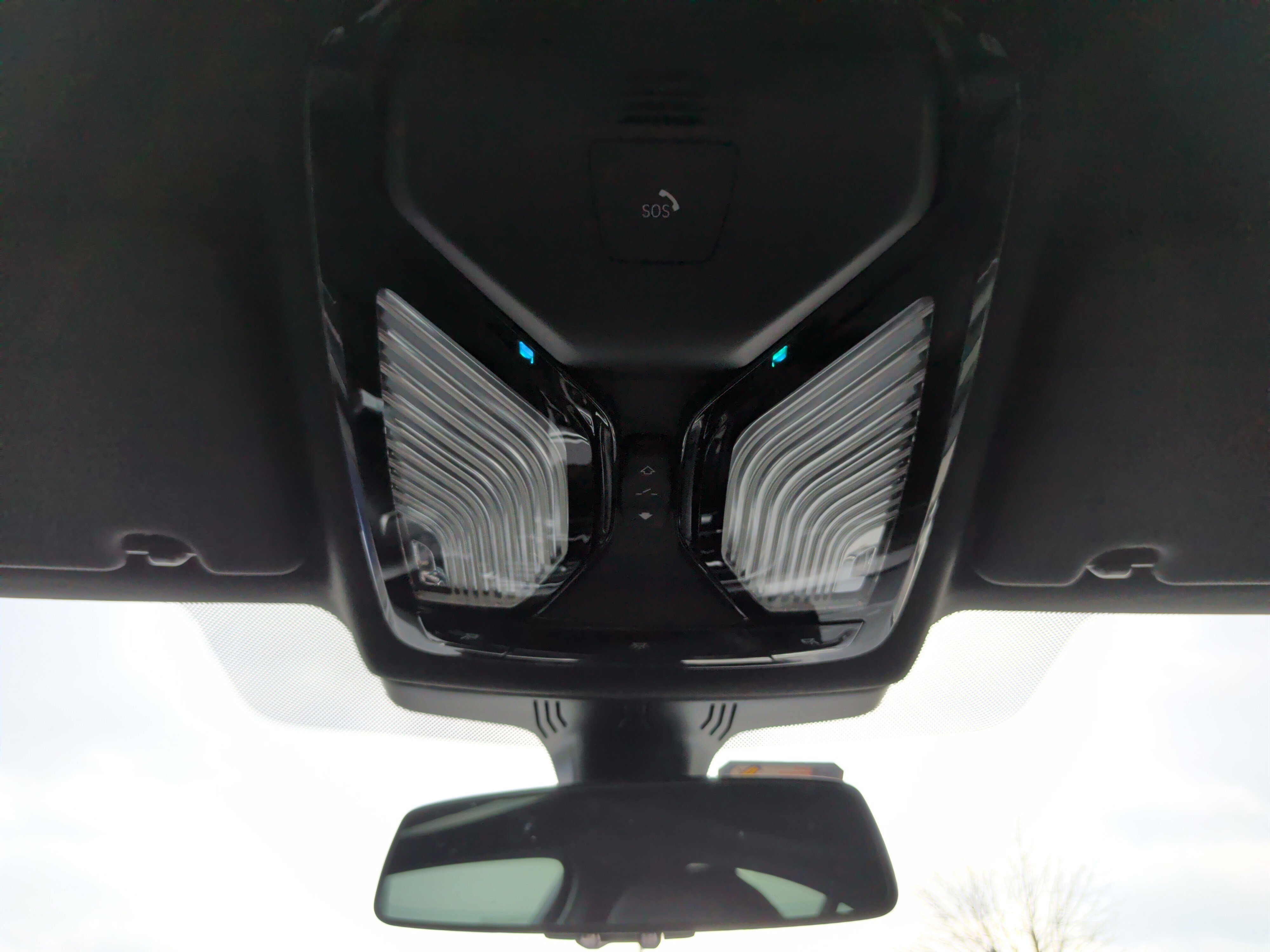 Certified 2023 BMW 530e w/ Premium Package image 30