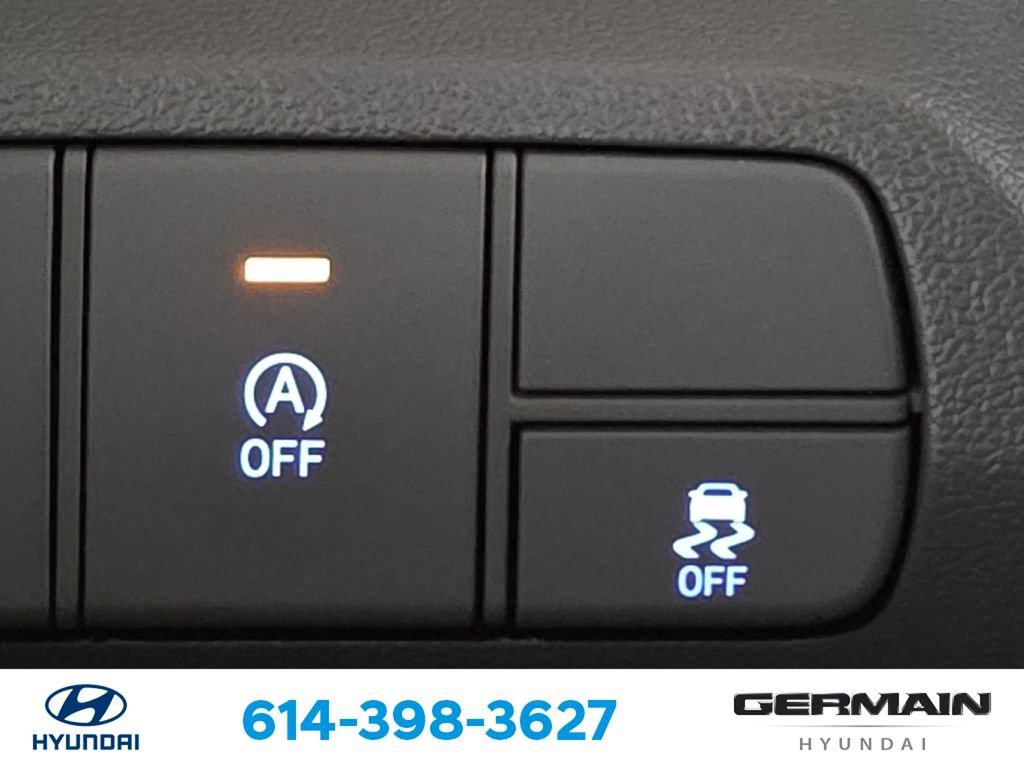 Certified 2026 Hyundai Elantra SE FWD image 31