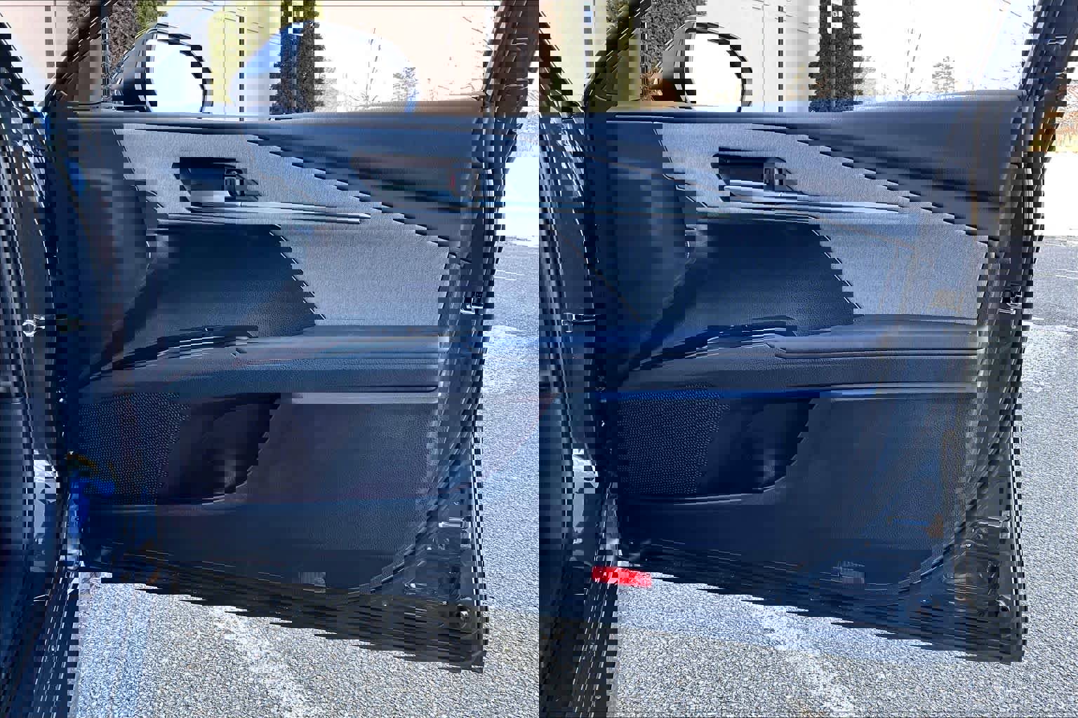 Used 2025 Toyota Camry LE image 23