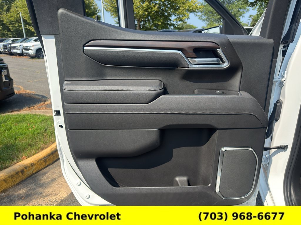 Certified 2026 GMC Sierra 1500 SLT AWD/4WD image 25