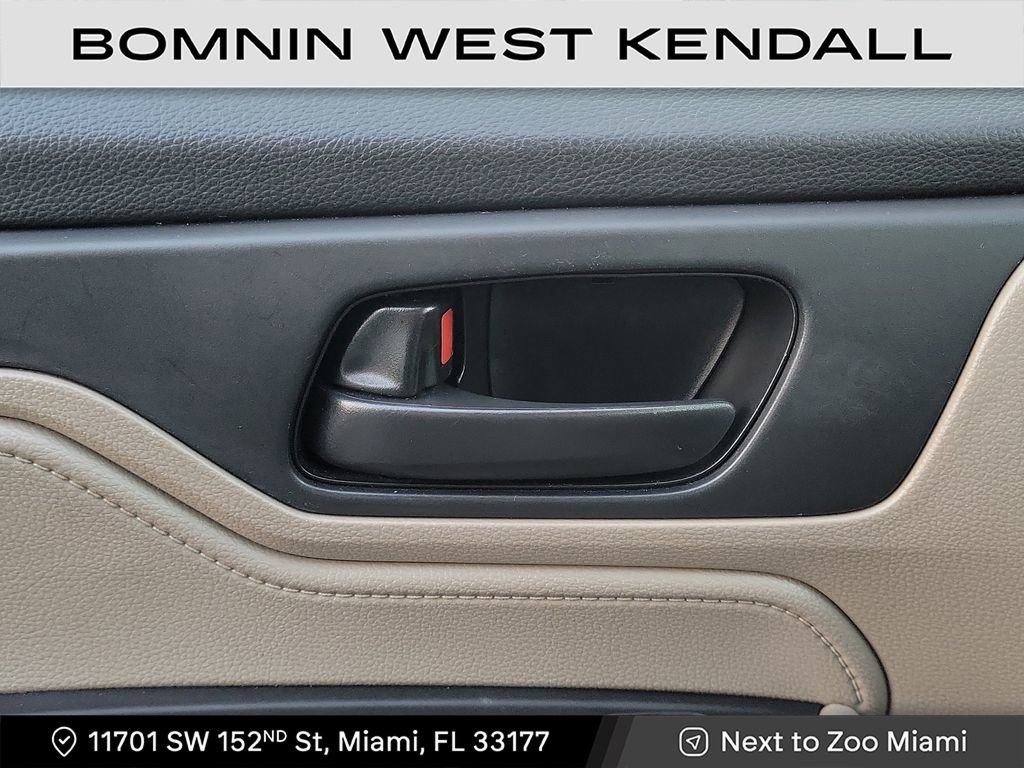 Used 2022 Honda Odyssey EX image 25