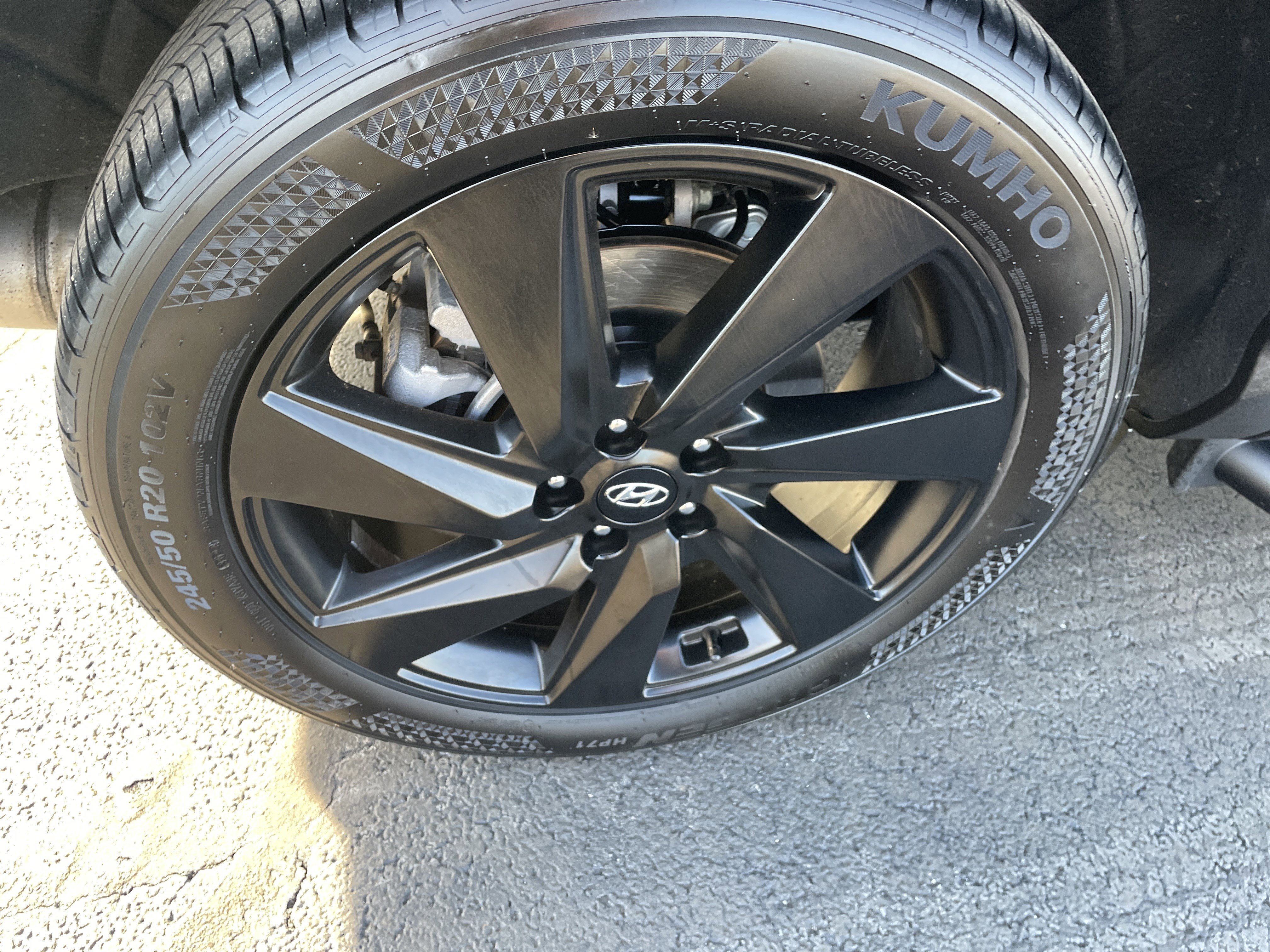 Used 2024 Hyundai Santa Cruz Night image 39