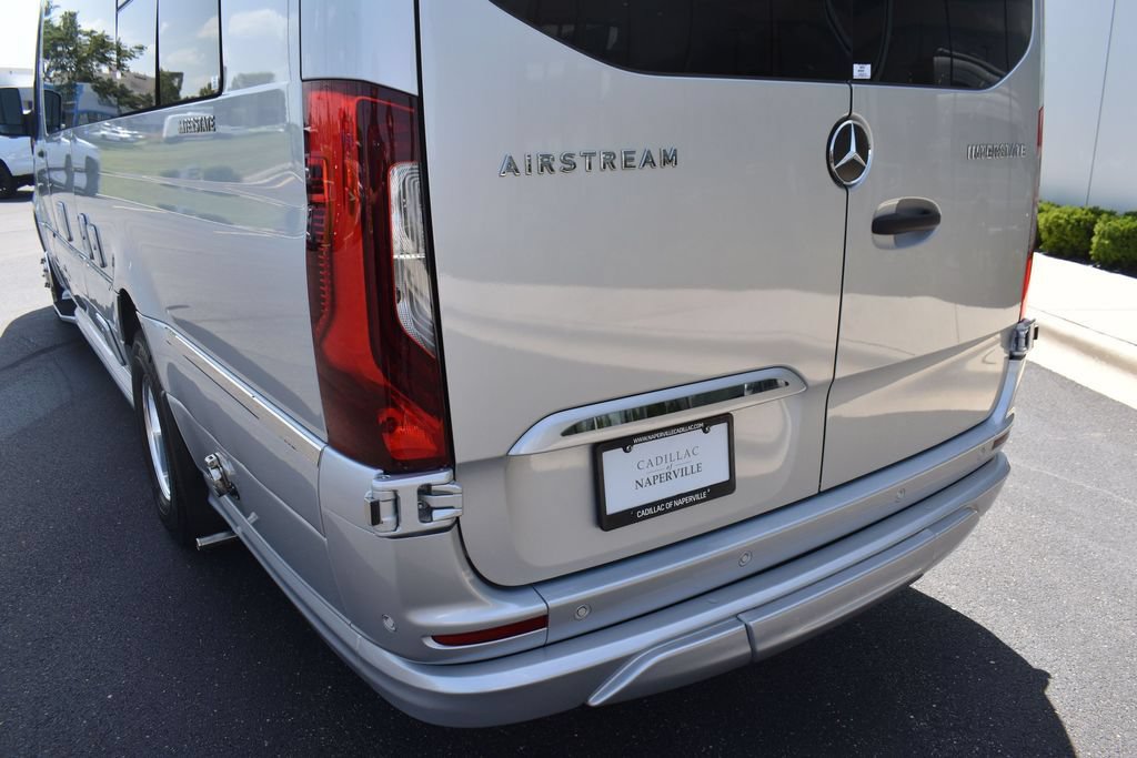 Used 2022 Mercedes-Benz Sprinter 3500 image 12