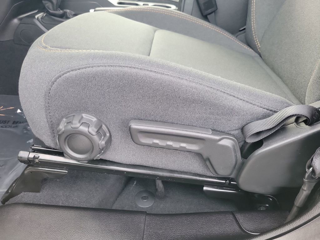 Certified 2025 Jeep Wrangler Unlimited Sahara w/ Safety Group AWD/4WD image 20