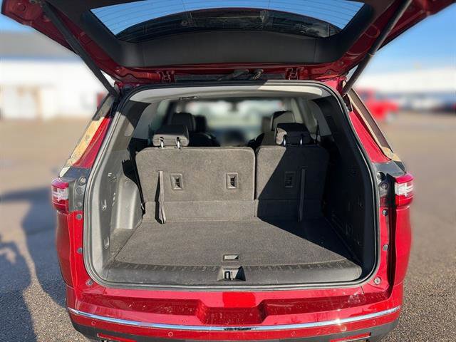 Certified 2021 Chevrolet Traverse Premier w/ LPO, Floor Liner Package image 42