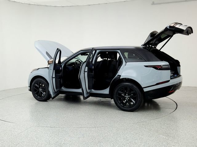 New 2026 Land Rover Range Rover Velar Dynamic SE image 12