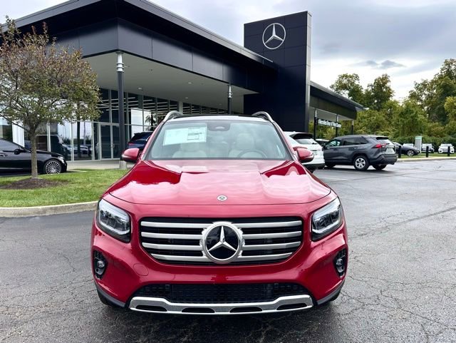 New 2026 Mercedes-Benz GLB 250 4MATIC image 2