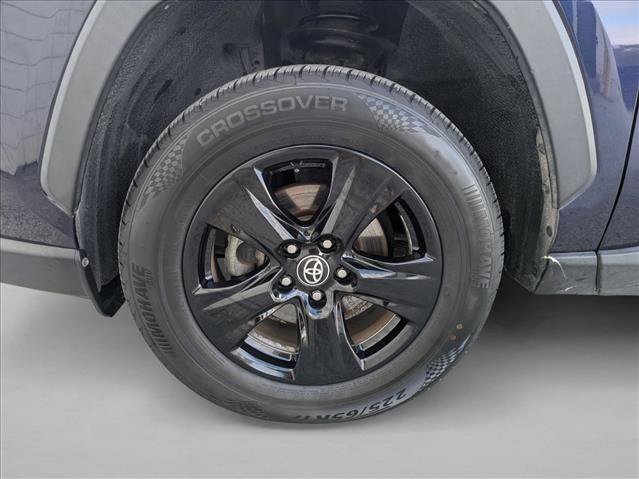 Used 2021 Toyota RAV4 XLE image 23