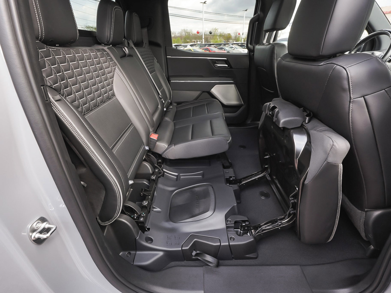 Used 2024 GMC Sierra EV Denali image 40