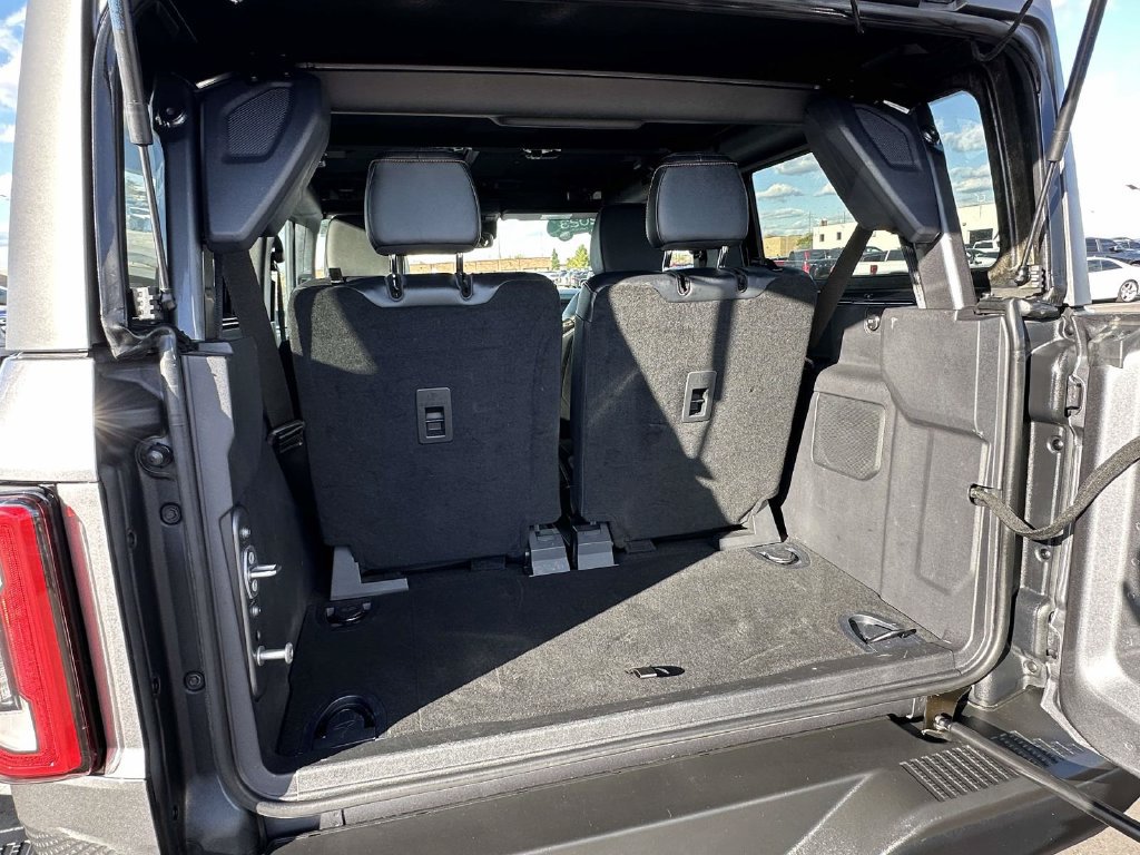 Used 2023 Ford Bronco Badlands AWD/4WD image 10