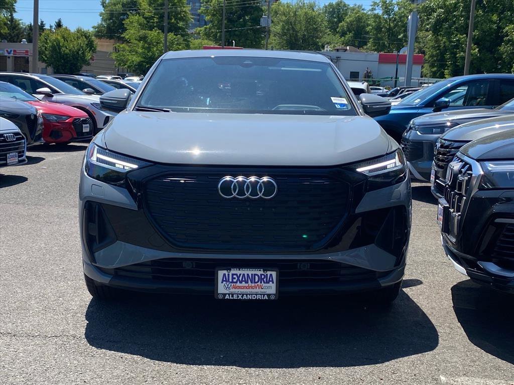 Used 2023 Audi Q4 e-tron Prestige w/ Black Optic Package AWD/4WD image 6