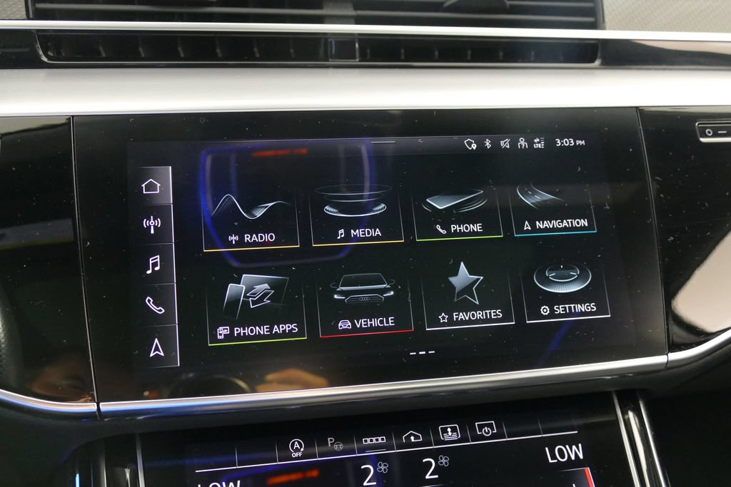 Used 2023 Audi S8 w/ S8 Executive Package AWD/4WD image 17