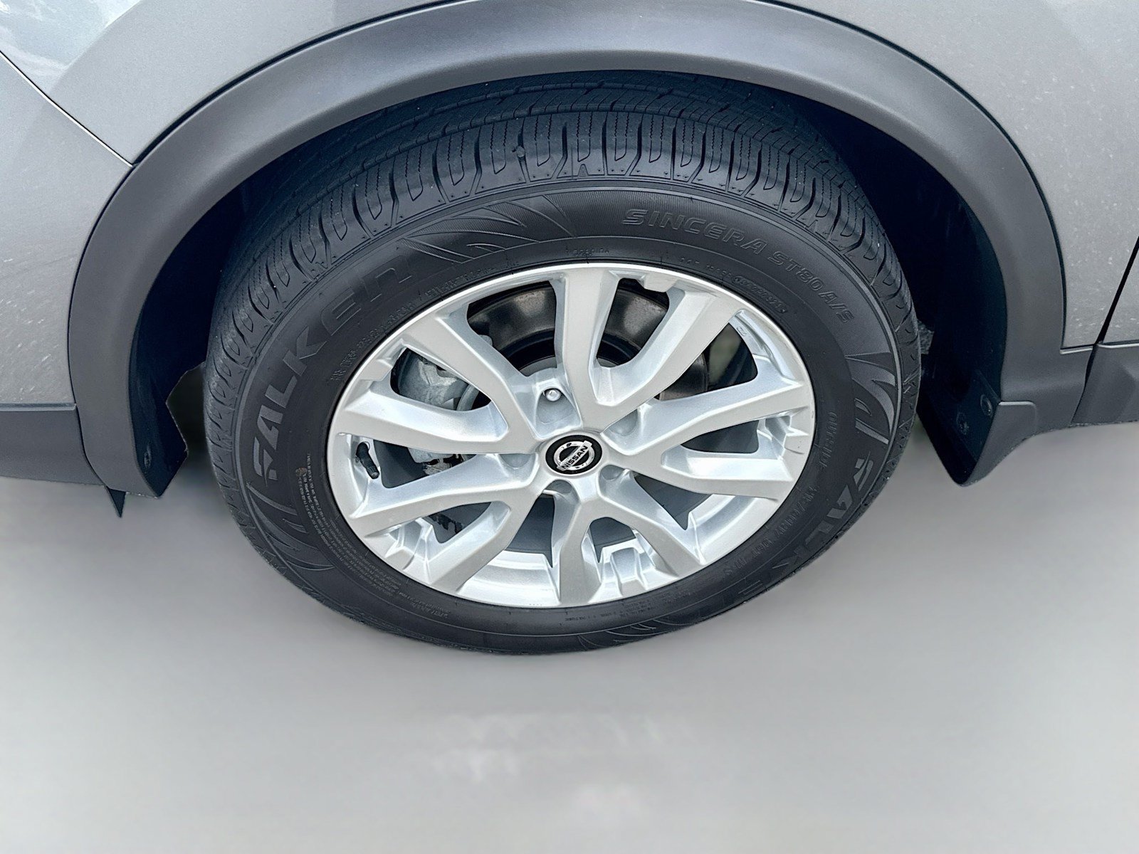 Used 2022 Nissan Rogue Sport SV w/ Technology Package FWD image 26