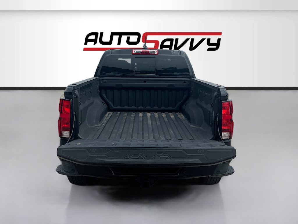 Used 2025 Chevrolet Colorado Trail Boss AWD/4WD image 25