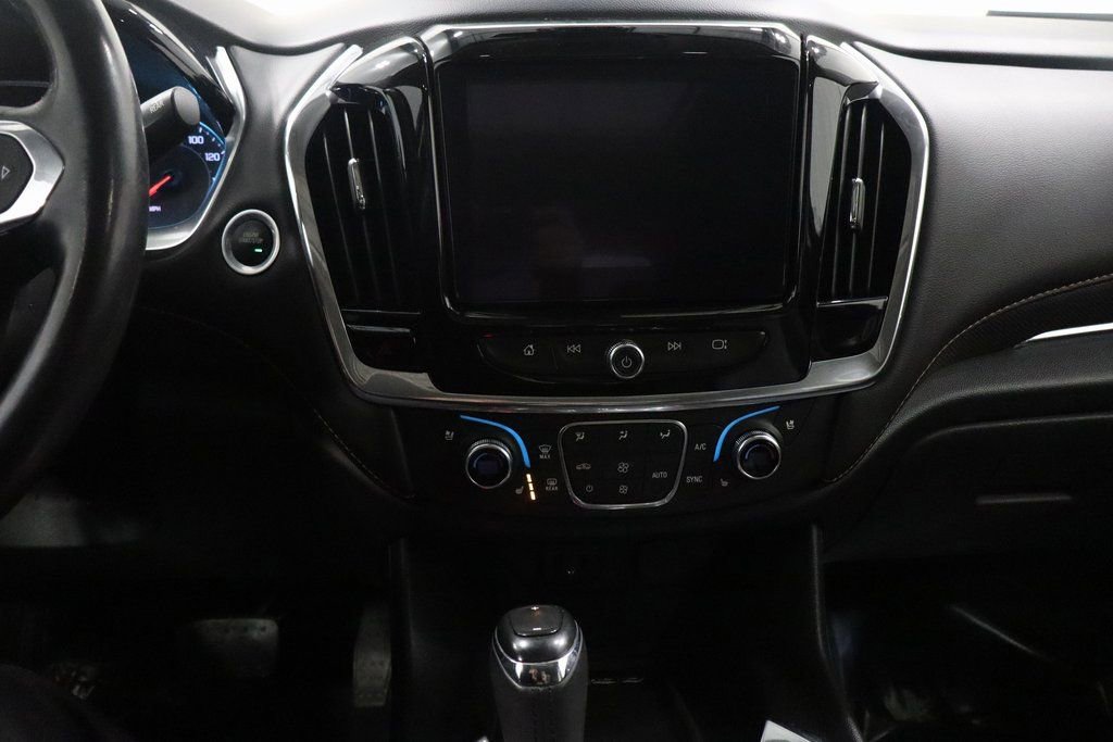 Used 2019 Chevrolet Traverse Premier w/ Driver Confidence II Package image 21