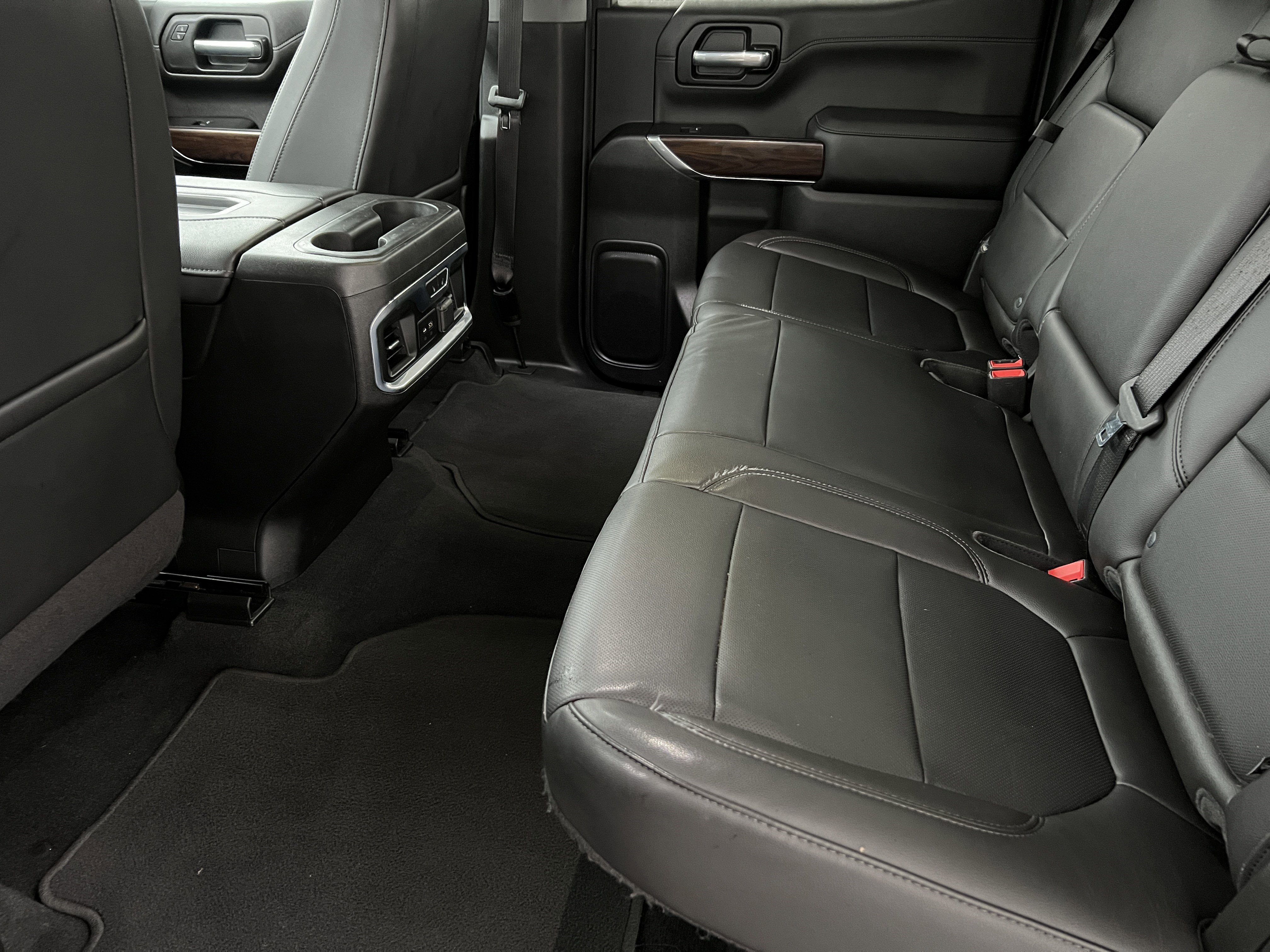 Used 2020 GMC Sierra 1500 SLT w/ SLT Convenience Package image 17