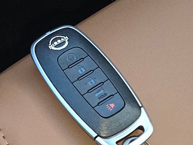 New 2025 Nissan Pathfinder Platinum w/ Cargo Package image 29