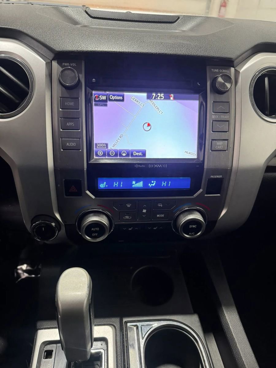 Used 2015 Toyota Tundra Limited w/ Limited Premium Package AWD/4WD image 34