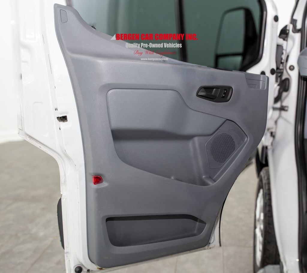 Used 2018 Ford Transit 250 130 Low Roof w/ Exterior Upgrade Package image 5