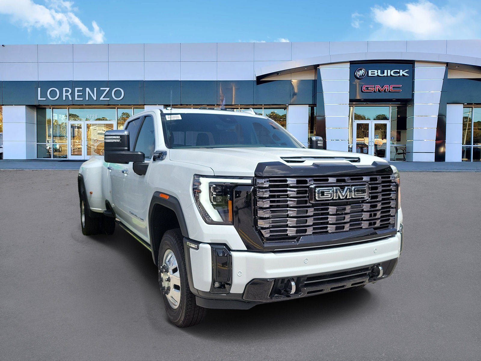 New 2026 GMC Sierra 3500 Denali Ultimate AWD/4WD image 3