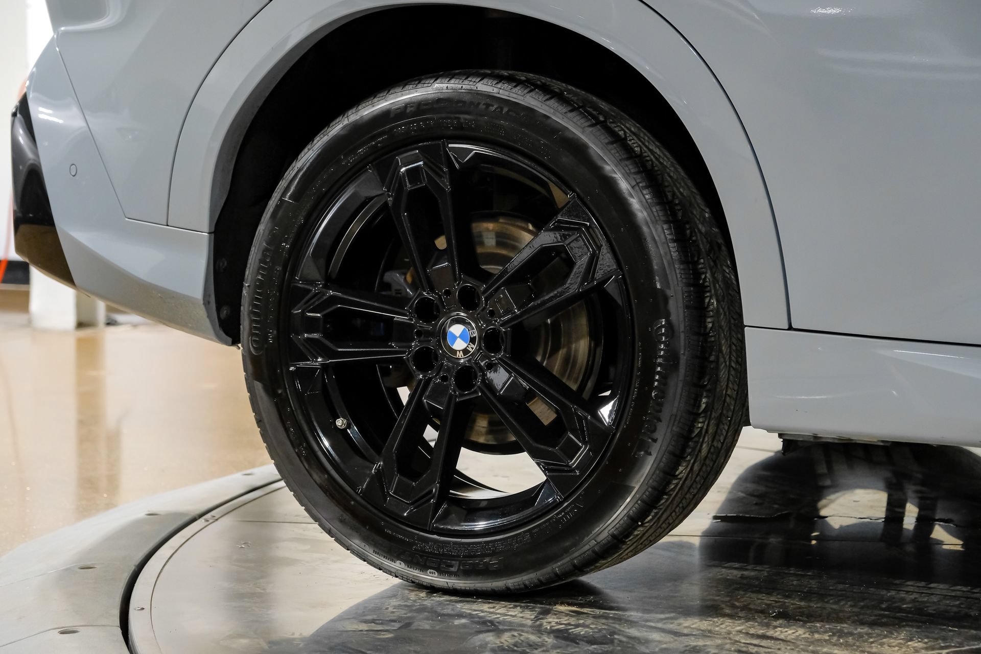 Used 2025 BMW X2 xDrive28i AWD/4WD image 58