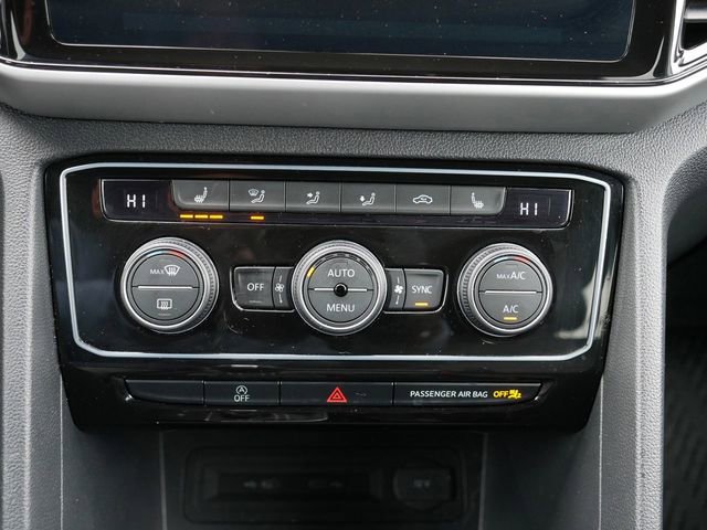 Certified 2023 Volkswagen Atlas Cross Sport SE image 30