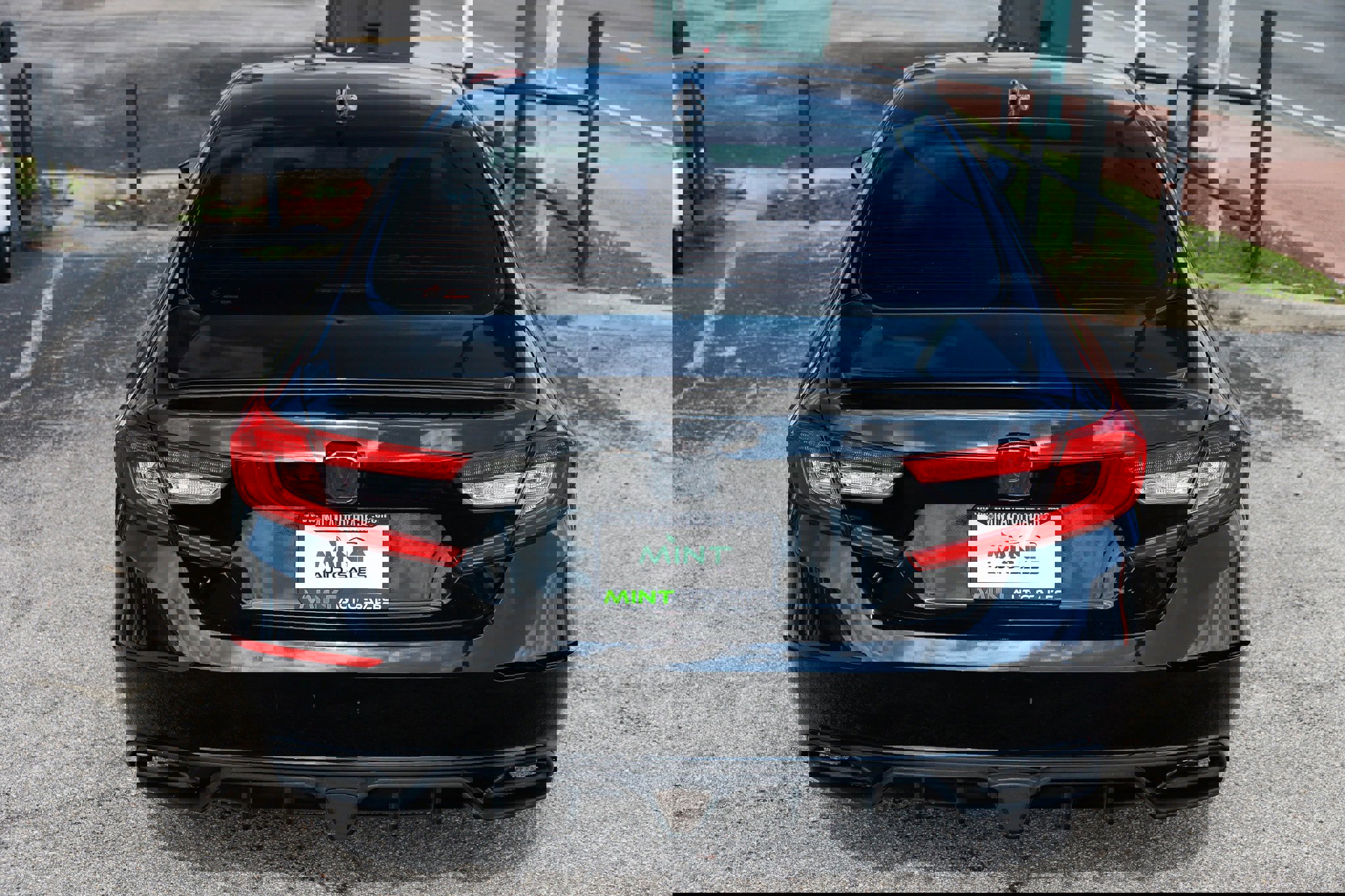 Used 2018 Honda Accord Sport image 14