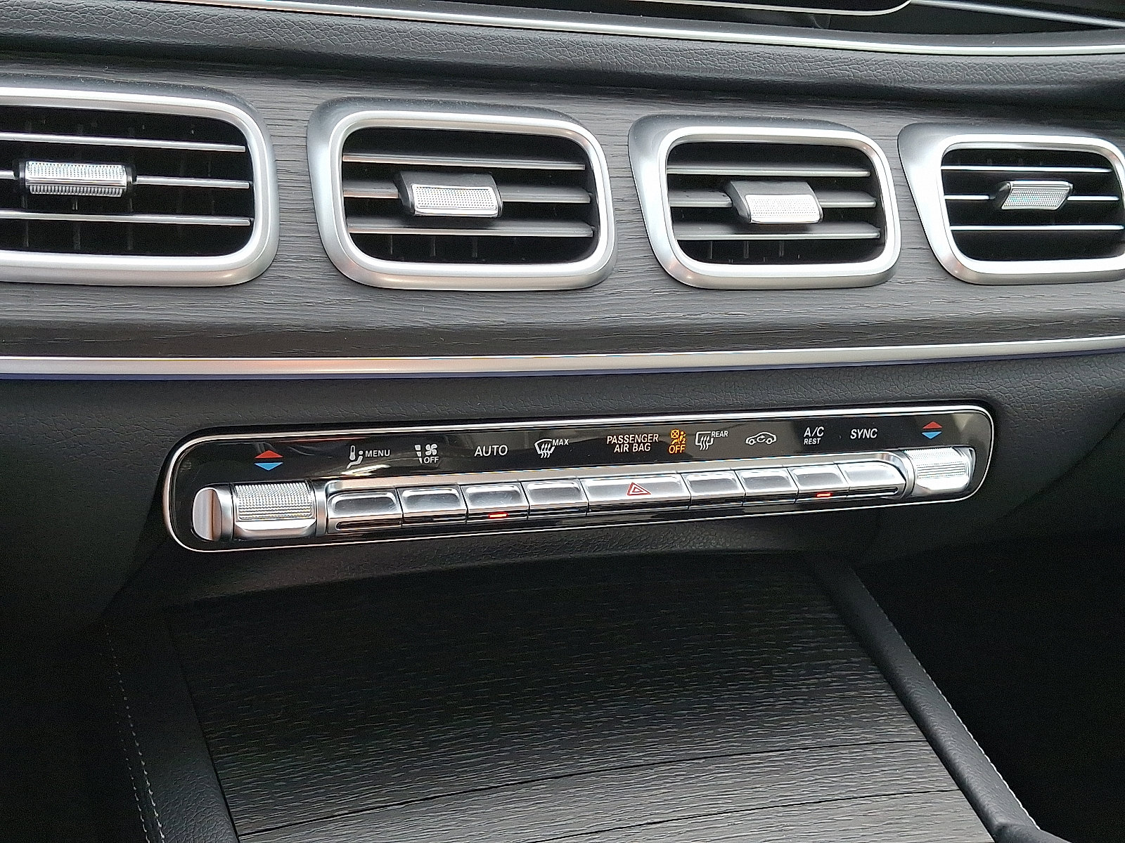 Used 2026 Mercedes-Benz GLE 350 4MATIC image 11